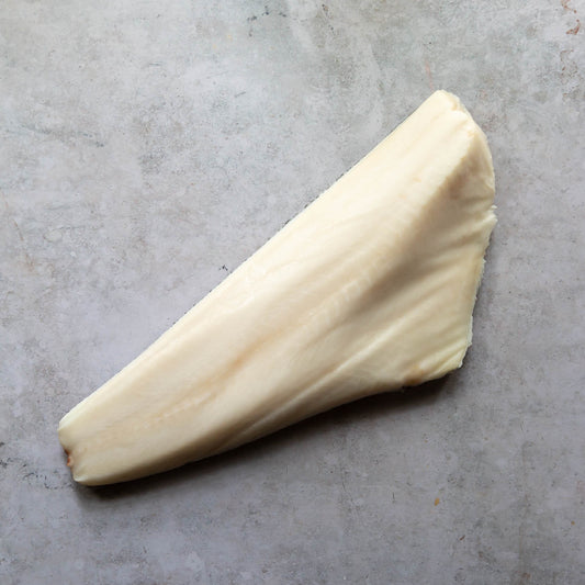 CHILEAN SEA BASS WHOLE FILLET 700g±